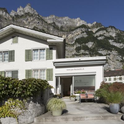 Gebäude von aussen Pur Naturkosmetik